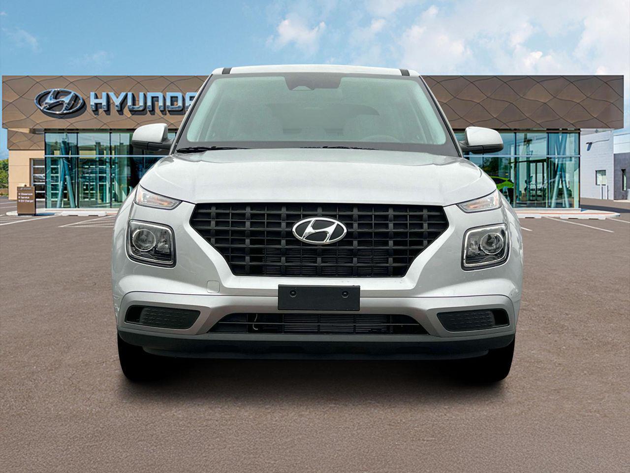 2025 Hyundai Venue SE photo 10