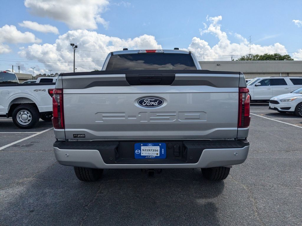 2025 Ford F-150 STX photo 4
