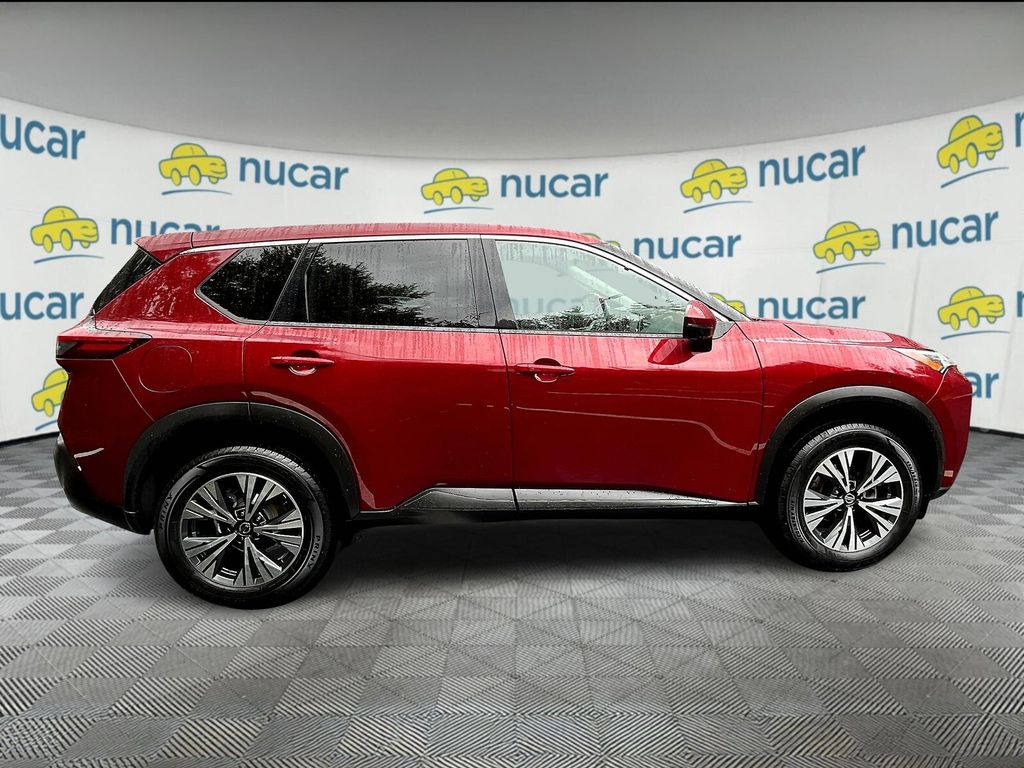 2021 Nissan Rogue SV photo 7