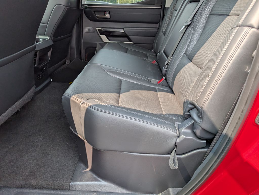 2022 Toyota Tundra Limited photo 5