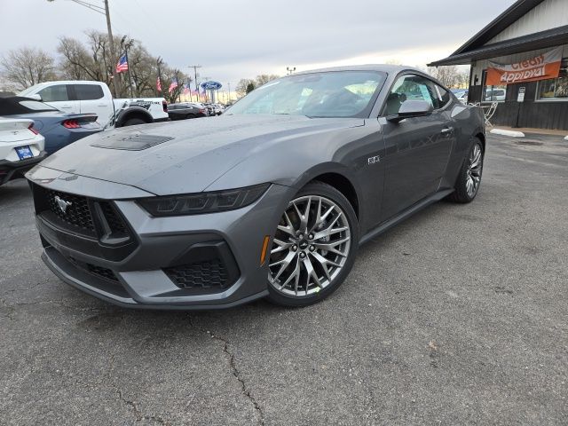 2025 Ford Mustang GT Premium photo 2