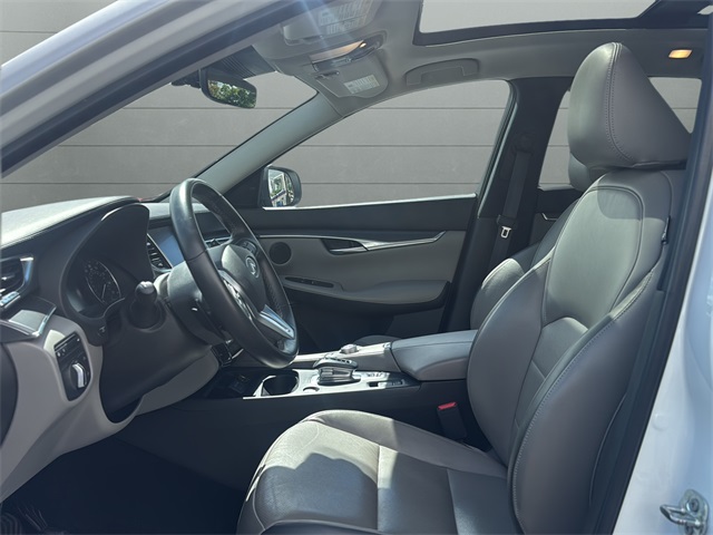 2024 Infiniti QX50 Luxe photo 10