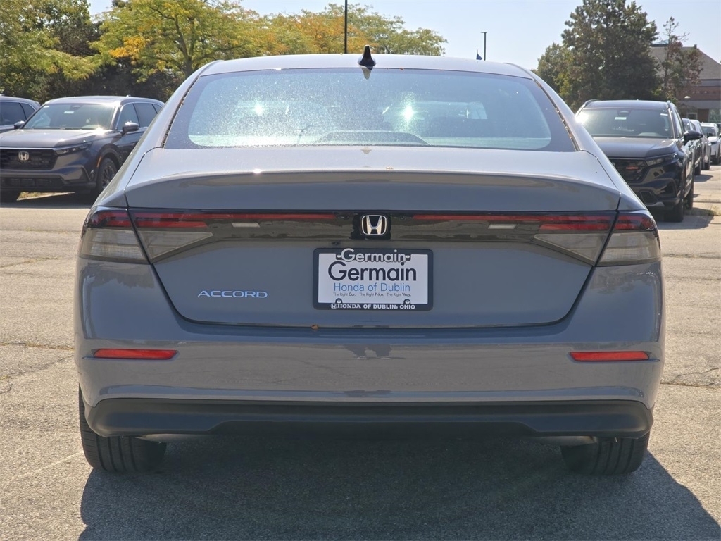 2025 Honda Accord SE photo 11