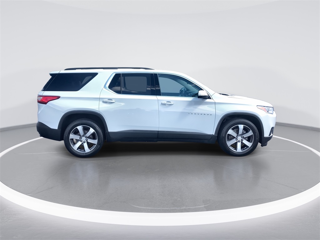 2021 Chevrolet Traverse Leather photo 9