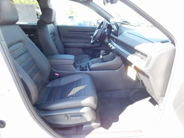 2026 Honda CR-V Hybrid Sport-L photo 17