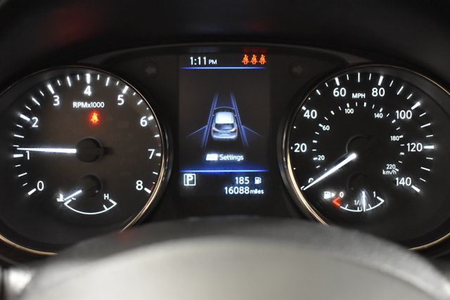 2022 Nissan Rogue Sport SV photo 18
