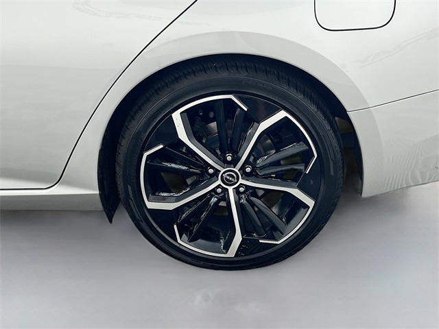 2023 Nissan Altima 2.5 SR photo 32