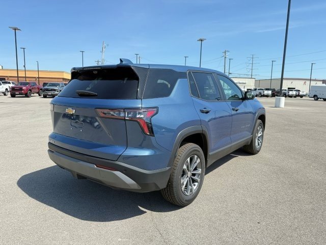 2026 Chevrolet Equinox LT photo 5