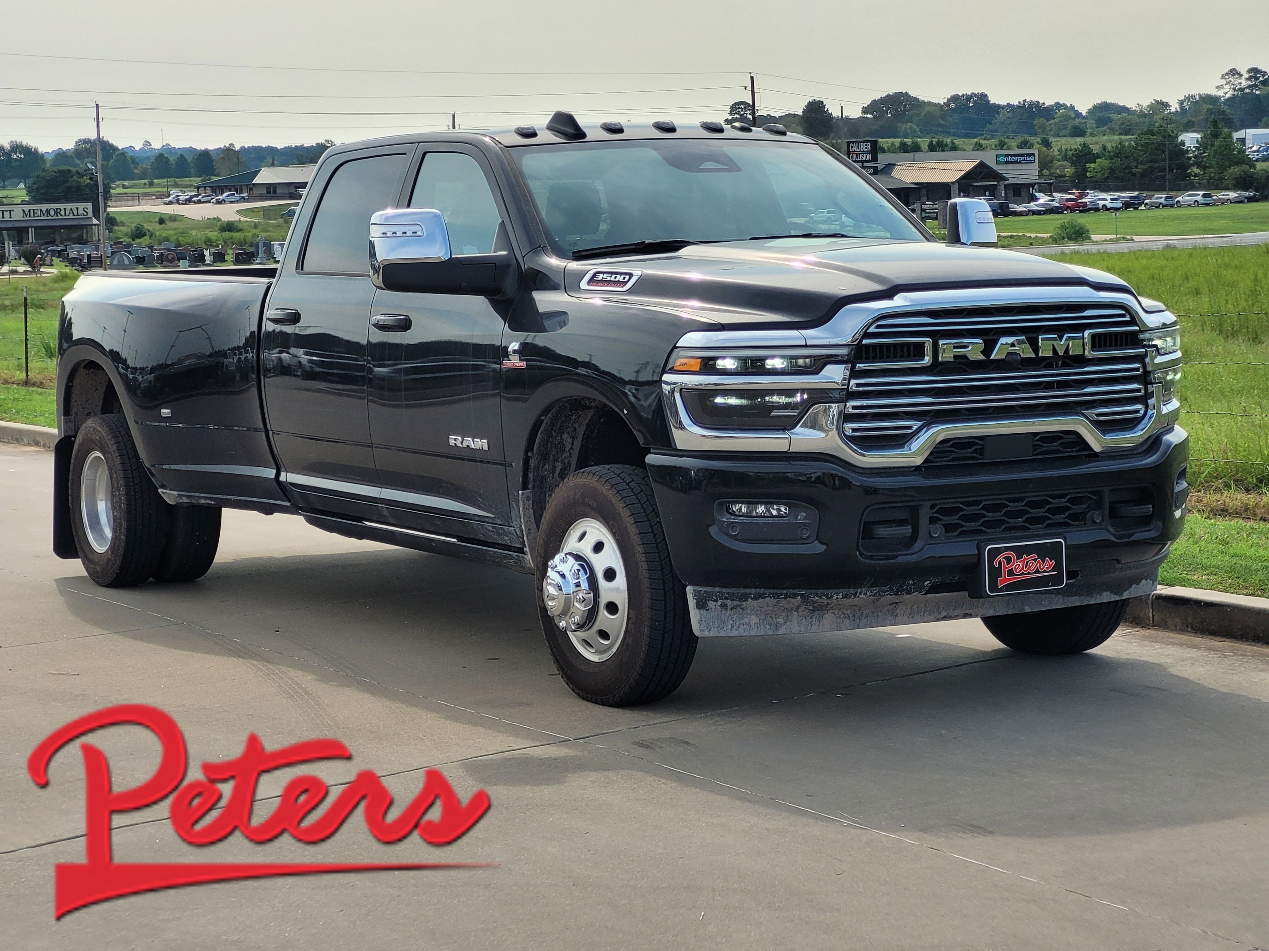 2026 RAM Ram 3500 Pickup Laramie's photo