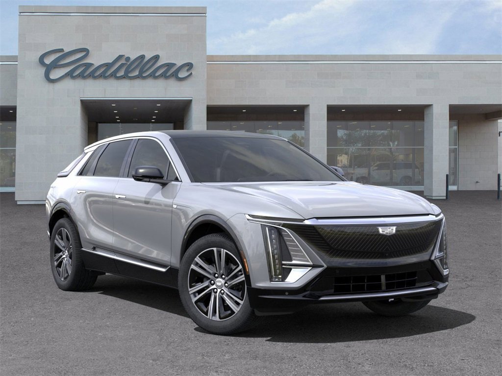 New 2025 Cadillac LYRIQ Luxury 1