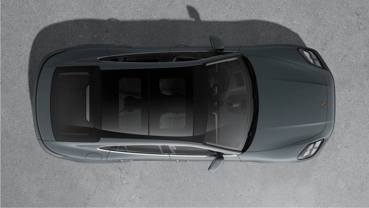 2026 Porsche Panamera 4 photo 4