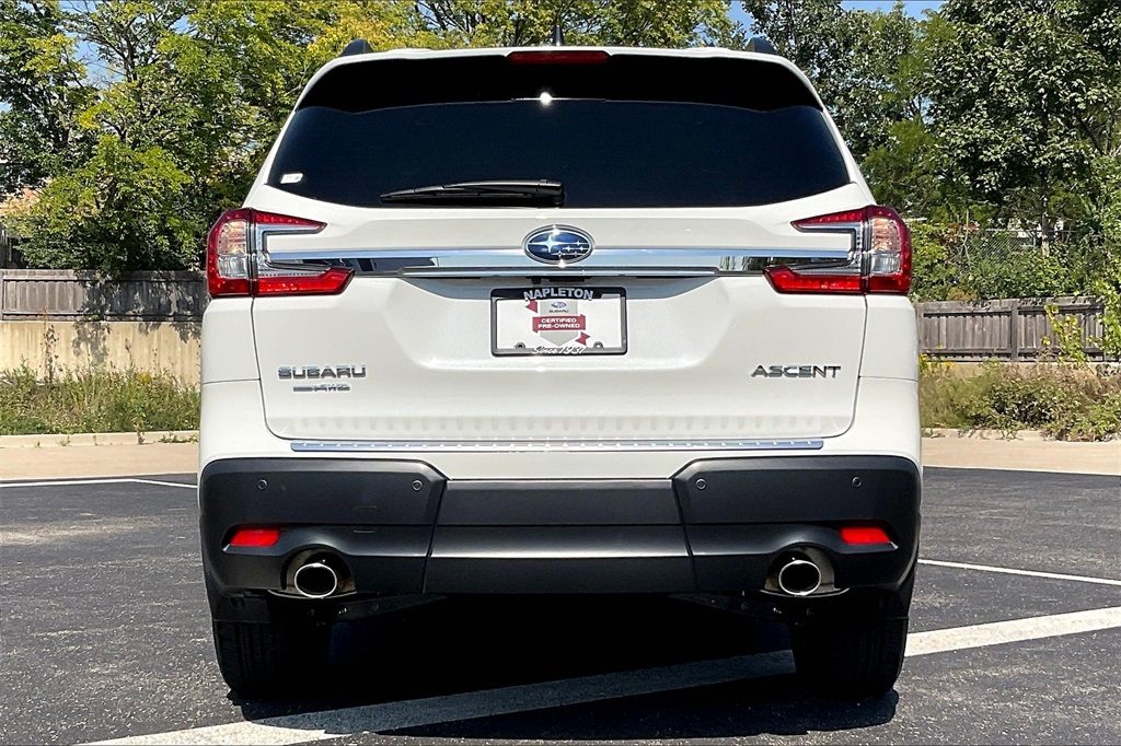 2025 Subaru Ascent Premium photo 3