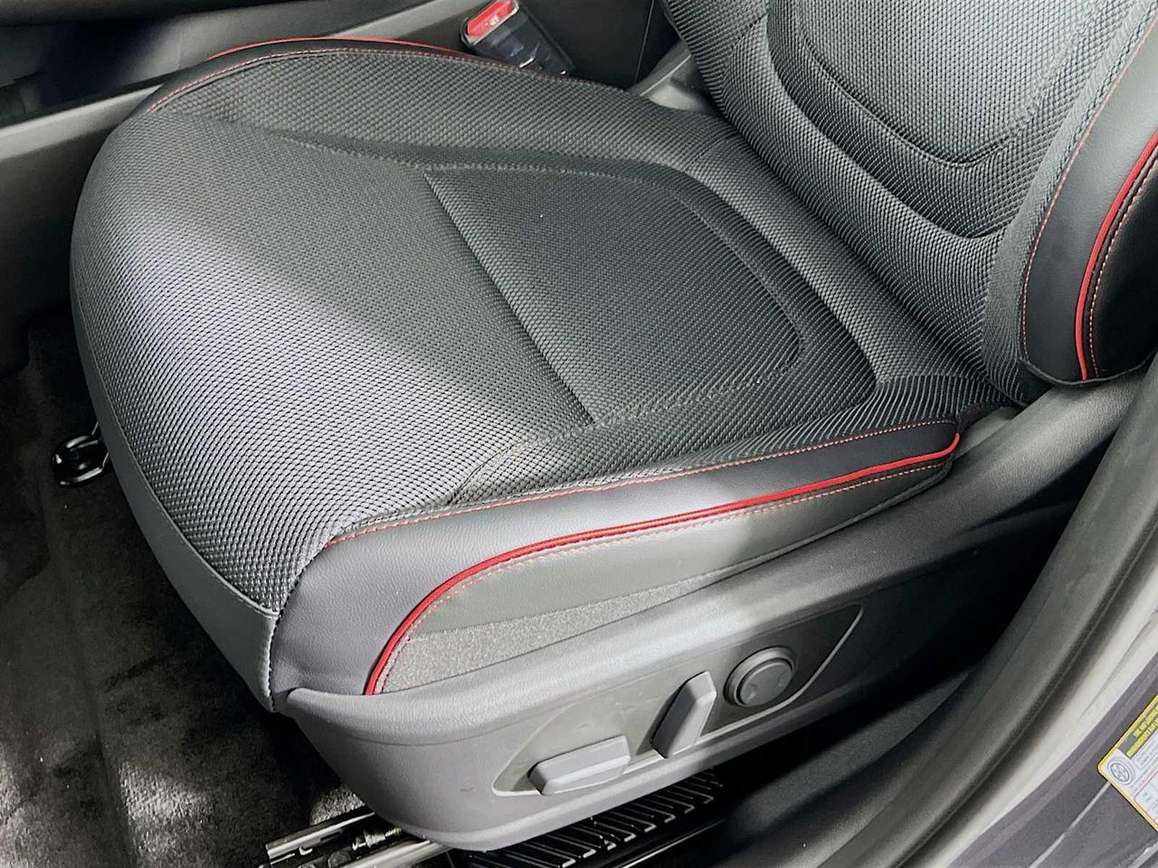 2025 Hyundai Tucson Hybrid N Line photo 15