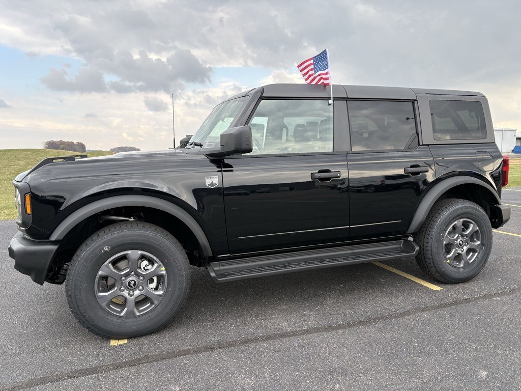 2025 Ford Bronco 4-Door Big Bend's photo