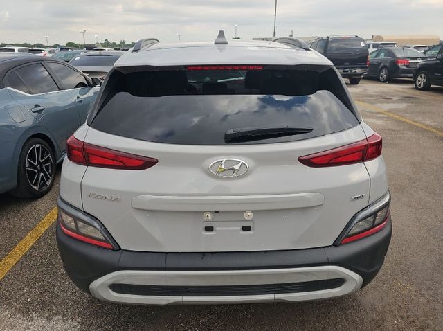 2023 Hyundai Kona SEL photo 8