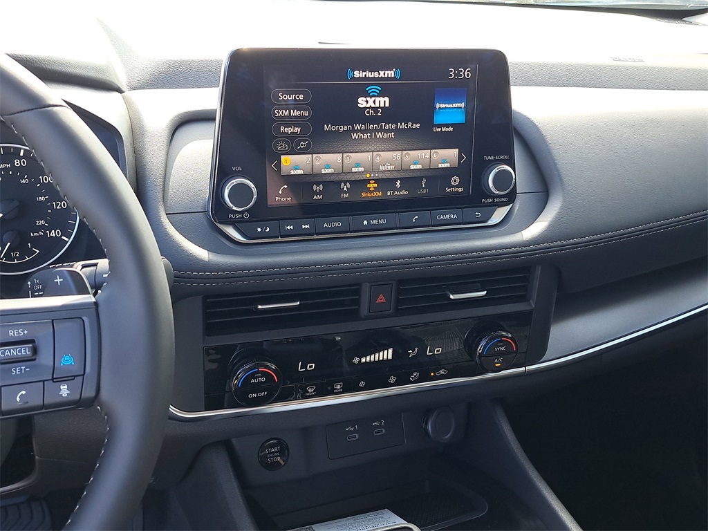 2026 Nissan Rogue SV photo 27