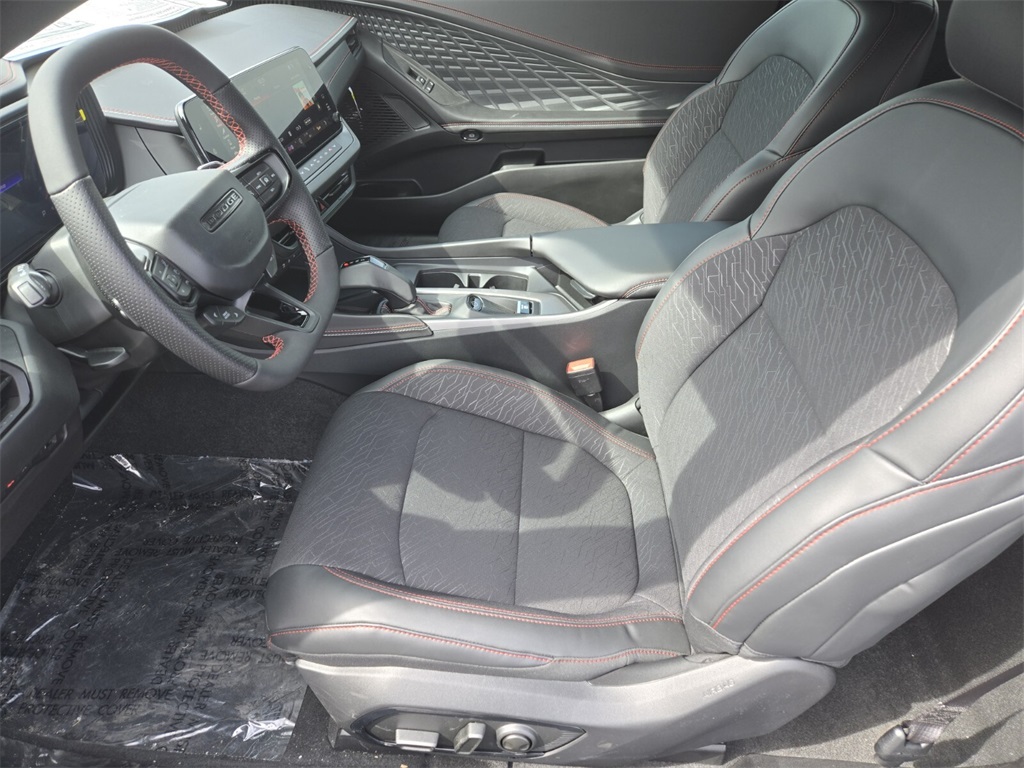2025 Dodge Charger R/T photo 6