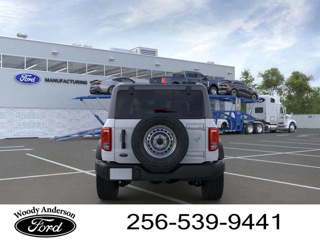2025 Ford Bronco Base photo 5