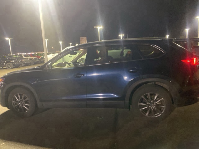 2023 Mazda CX-9 Touring photo 2