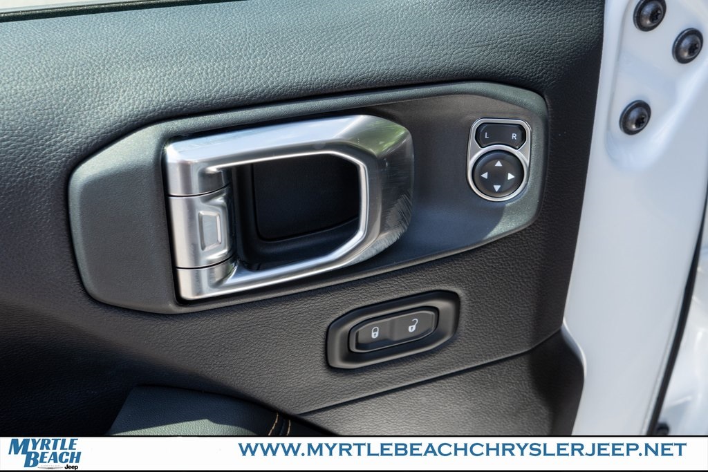 2025 Jeep Gladiator Sport photo 16