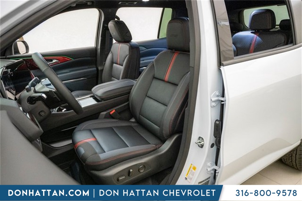 2026 Chevrolet Traverse RS photo 4