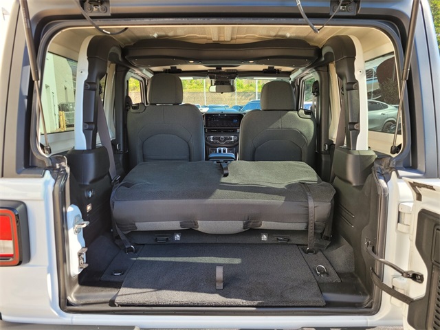 2024 Jeep Wrangler Sport S photo 13