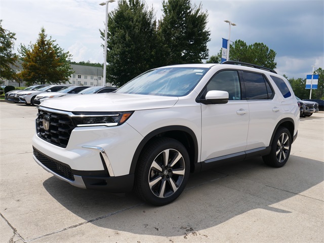 2025 Honda Pilot Touring photo 6