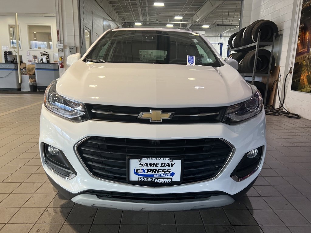 Used 2020 Chevrolet Trax Premier with VIN 3GNCJRSB2LL234345 for sale in East Syracuse, NY