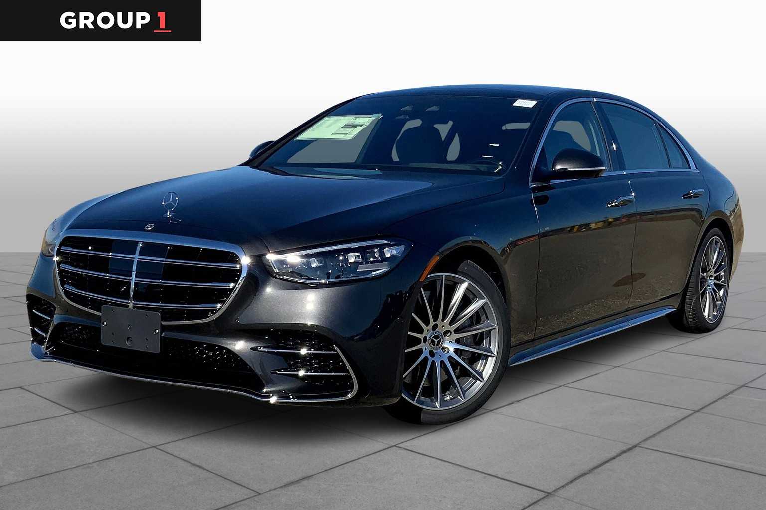 2025 Mercedes Benz S AMG 63 4MATIC photo 3