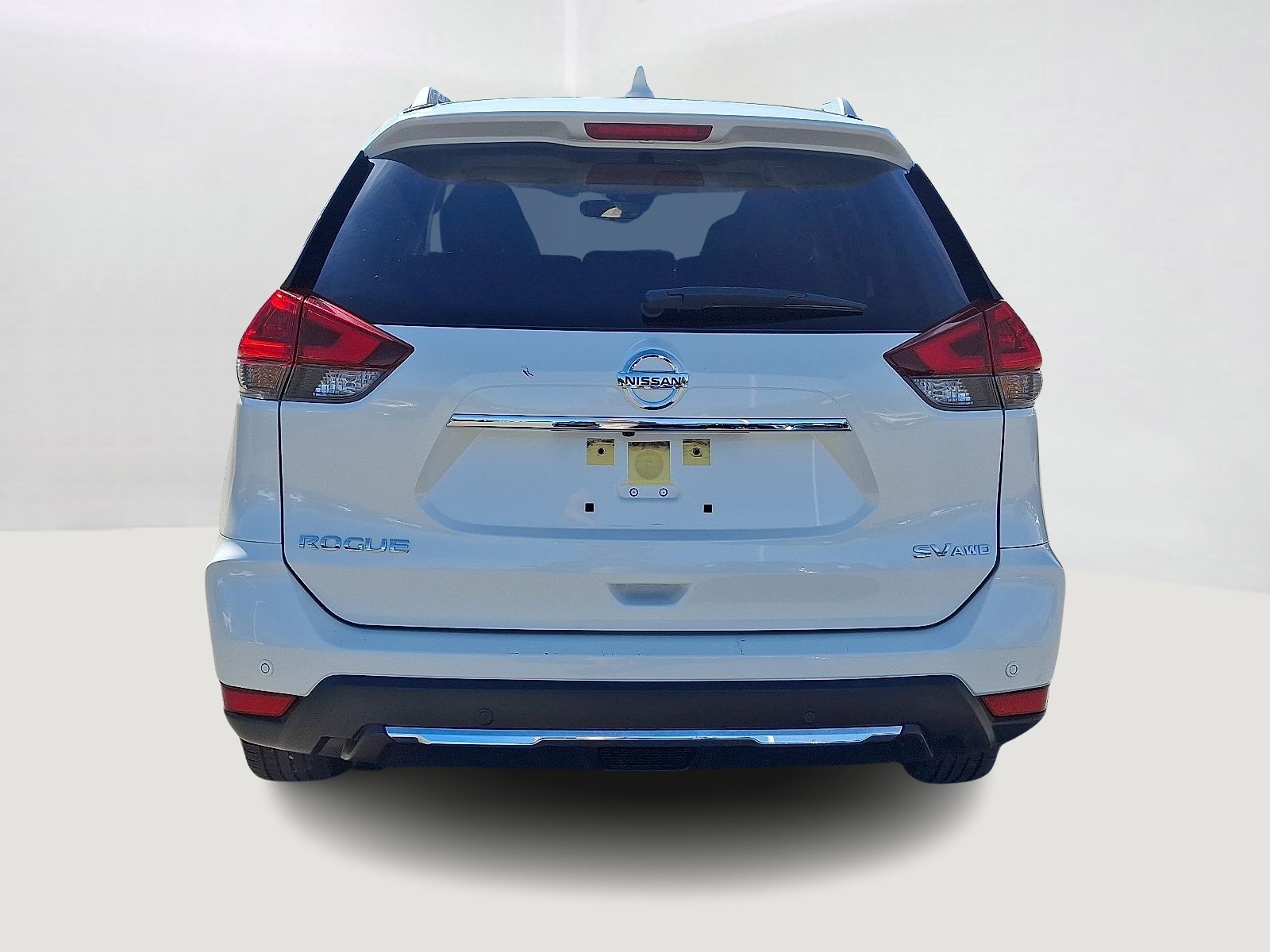 2019 Nissan Rogue SV photo 3
