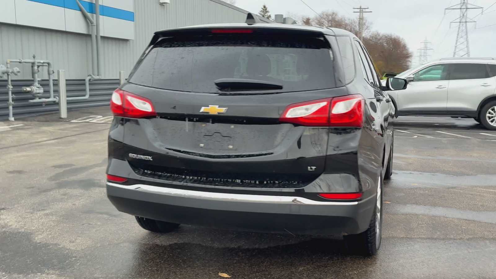 2020 Chevrolet Equinox LT photo 3