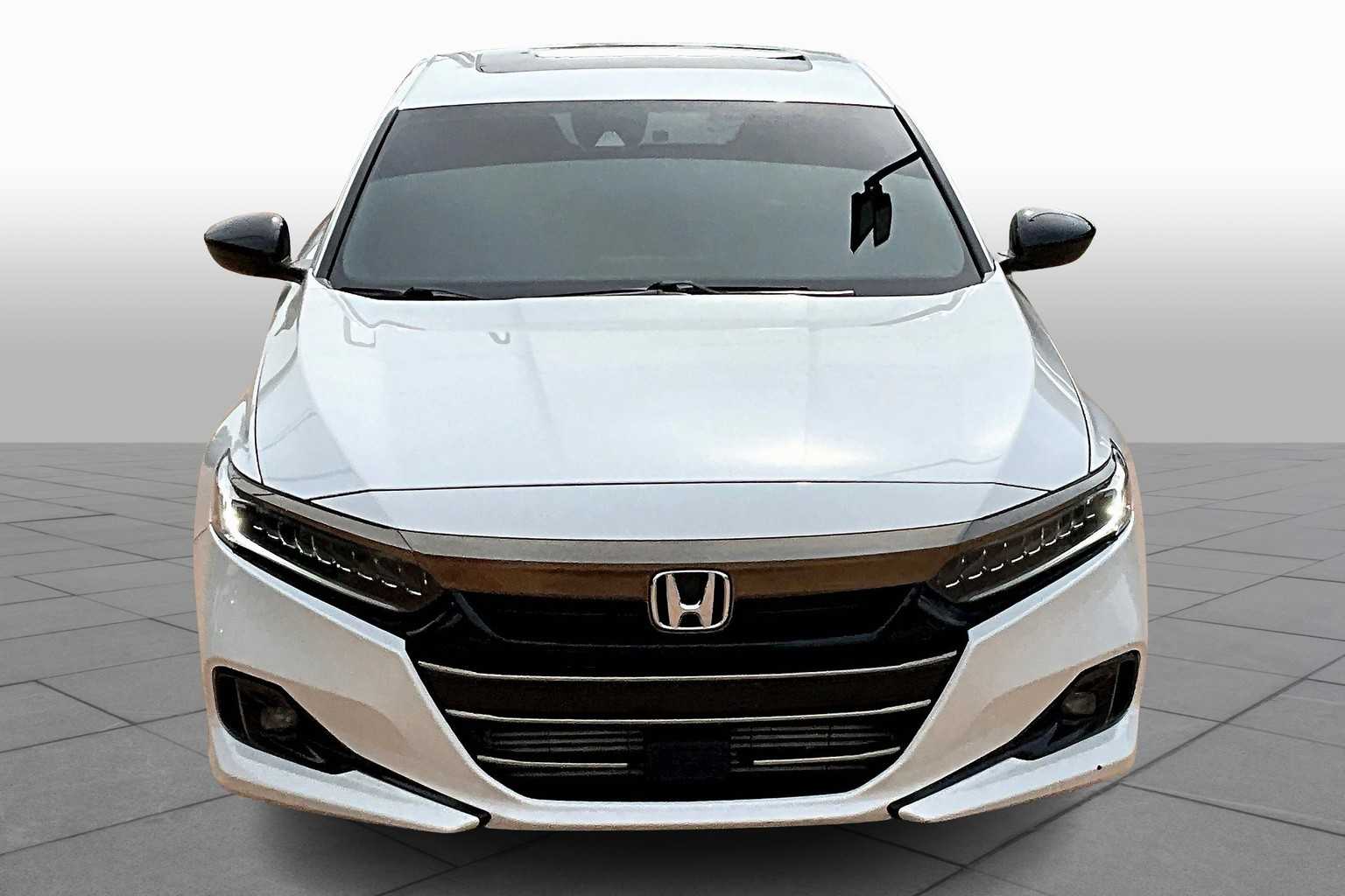 2022 Honda Accord Sport photo 3