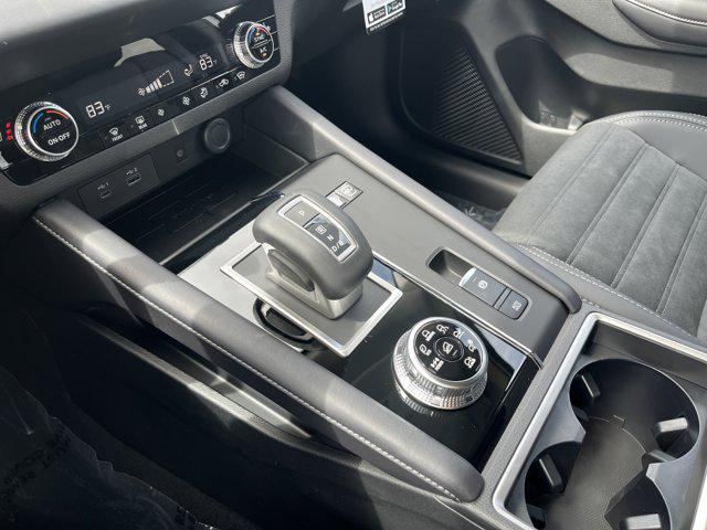 2025 Mitsubishi Outlander PHEV SE S-AWC photo 19