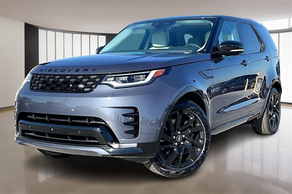 2025 Land Rover Discovery Dynamic SE's photo