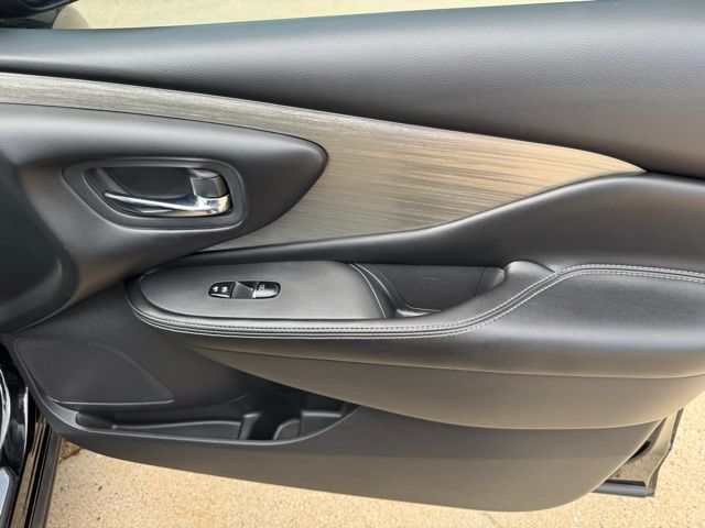 2017 Nissan Murano Platinum photo 26