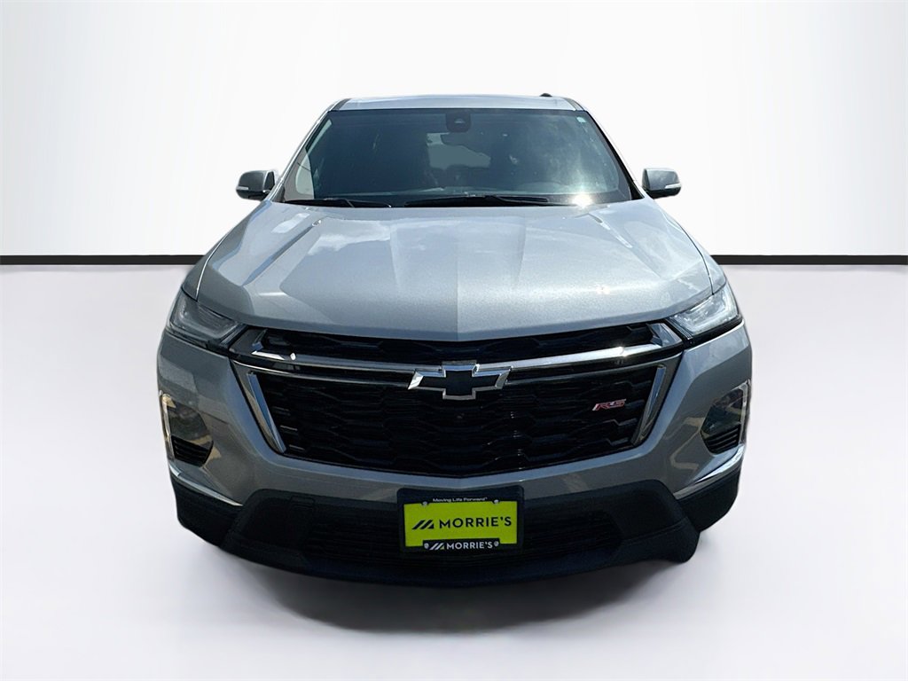 2023 Chevrolet Traverse RS photo 2