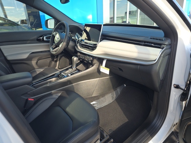 2026 Jeep Compass Limited photo 3