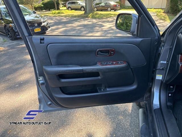2005 Honda CR-V SE photo 22