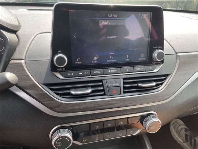 2024 Nissan Altima 2.5 SV photo 24