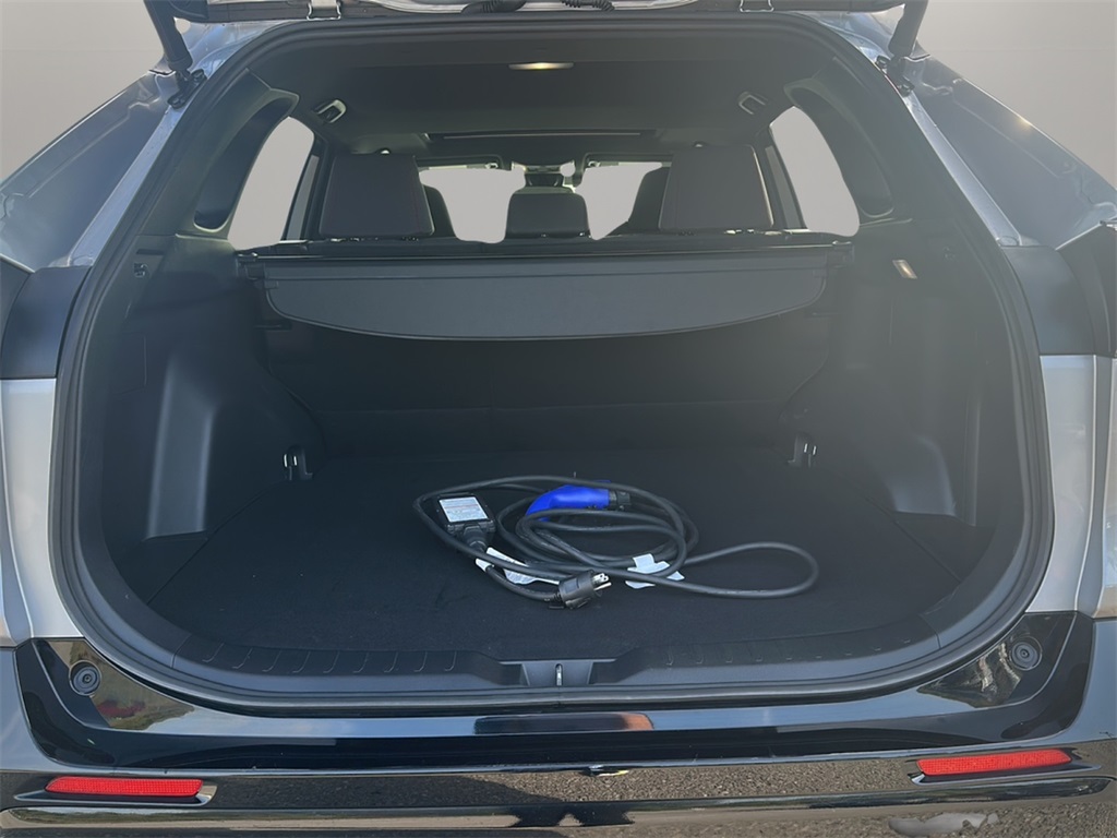 2023 Toyota RAV4 Prime SE photo 23