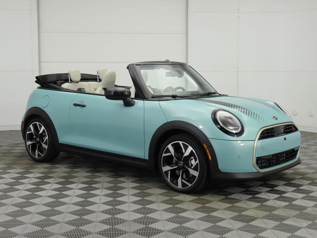 2026 Mini Cooper Convertible Iconic photo 3