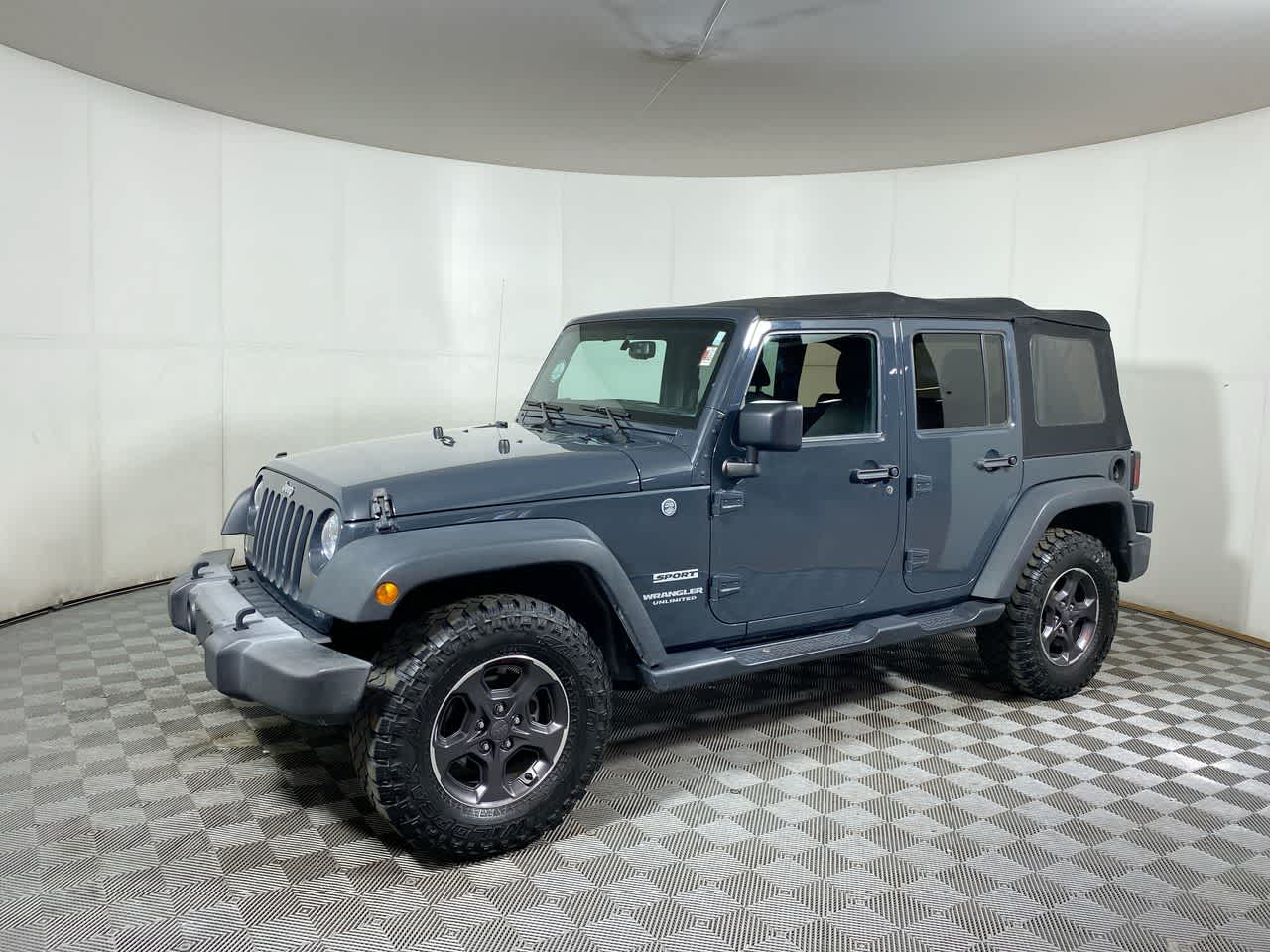 2017 Jeep Wrangler Unlimited Sport photo 11