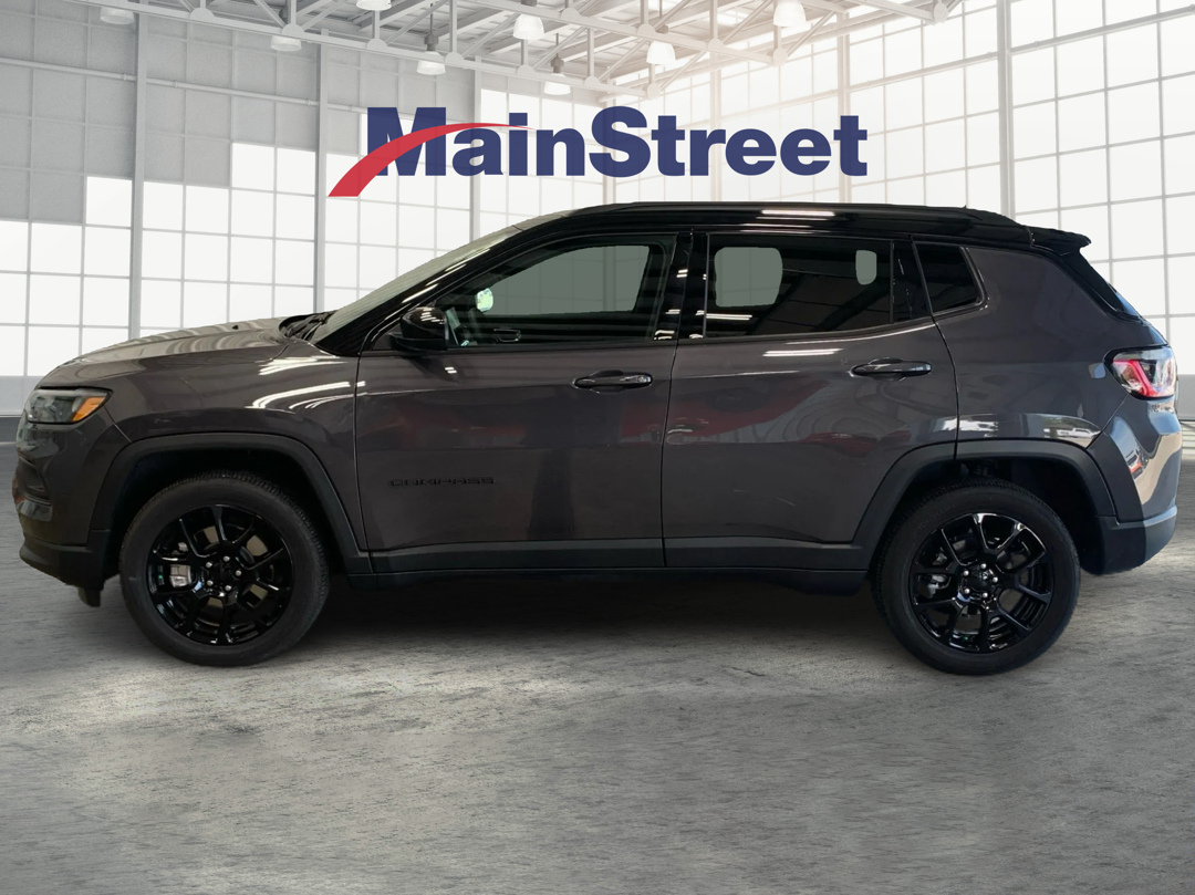 Used 2024 Jeep Compass Latitude with VIN 3C4NJDBNXRT146134 for sale in Kansas City