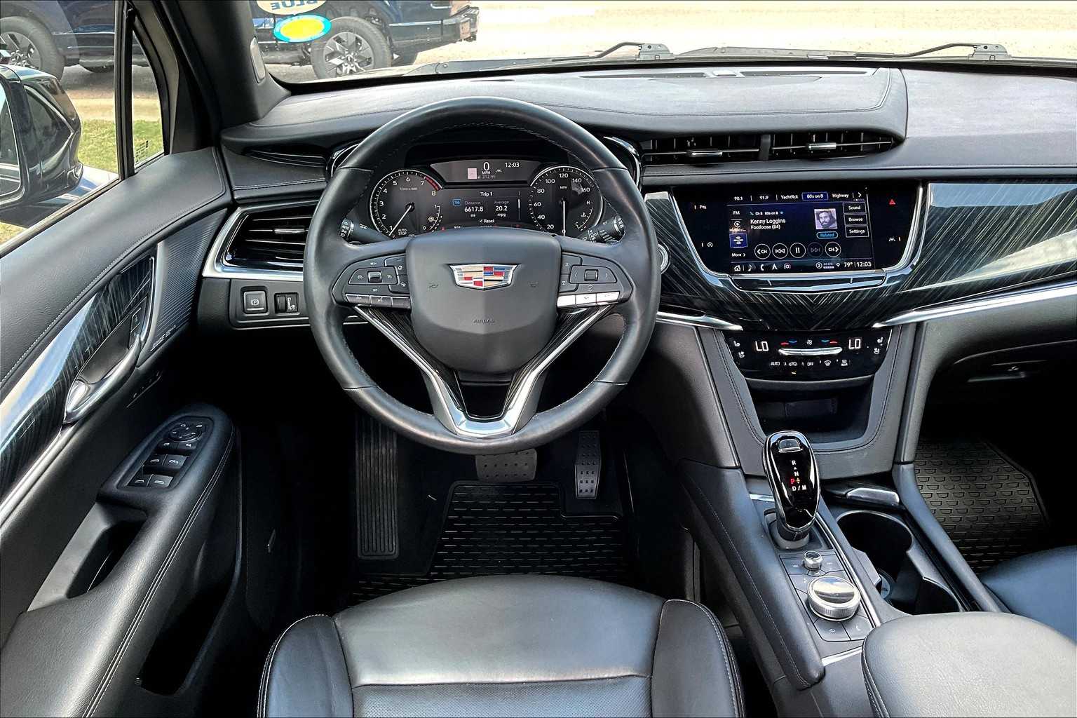 2023 Cadillac XT6 Premium Luxury photo 4