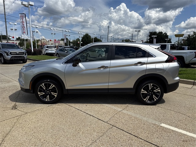 2024 Mitsubishi Eclipse Cross SE photo 6