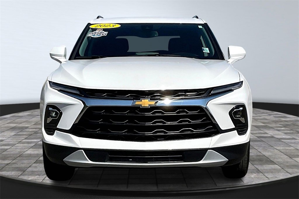 2023 Chevrolet Blazer 2LT photo 3