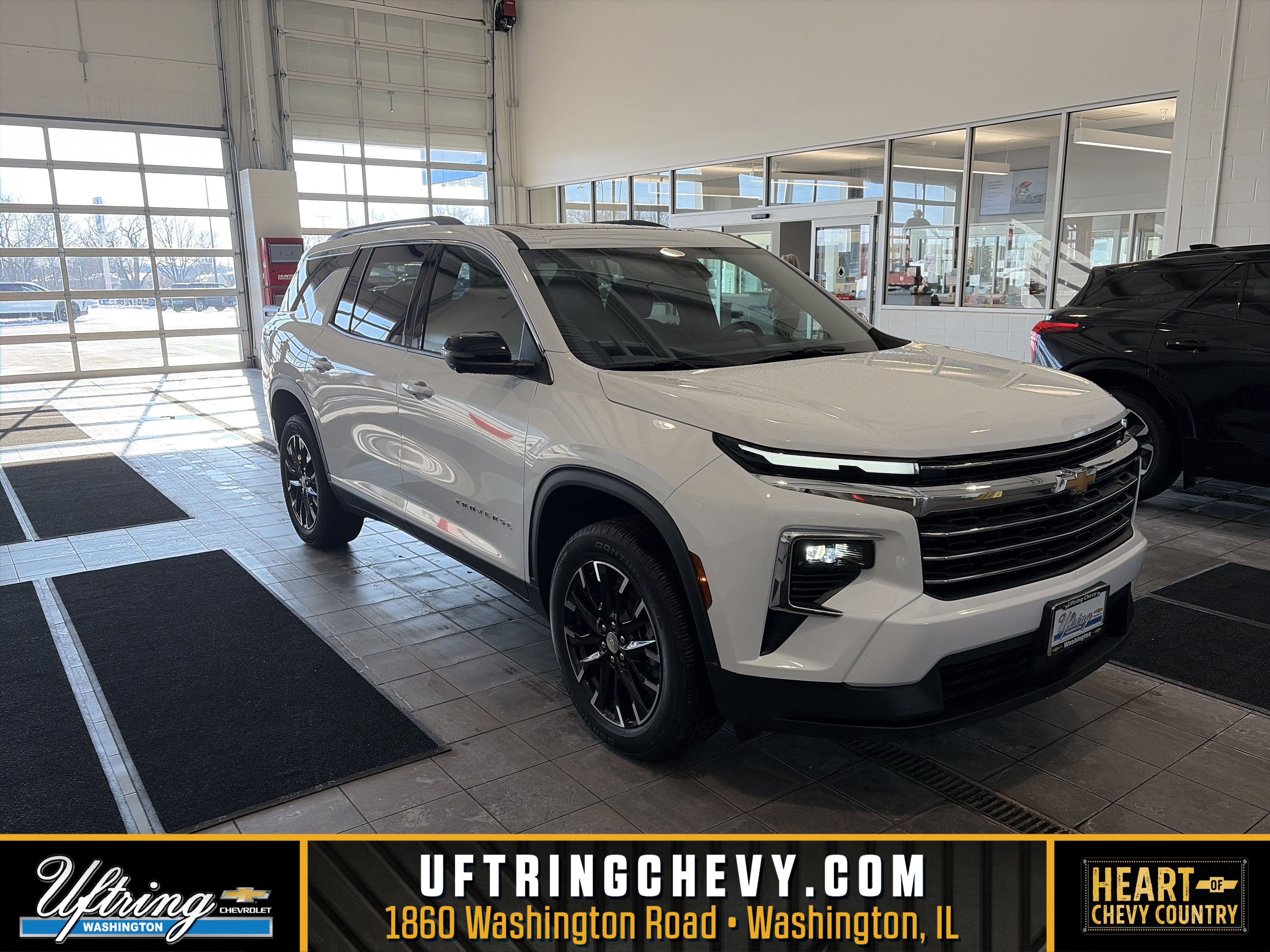 2026 Chevrolet Traverse LT's photo