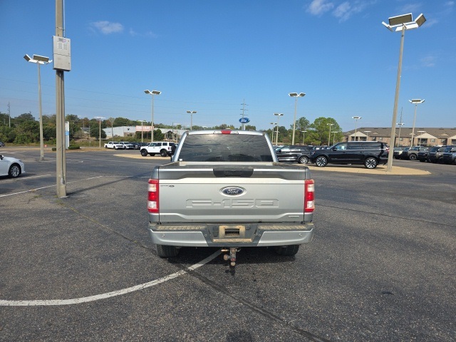 2022 Ford F-150 XL photo 4