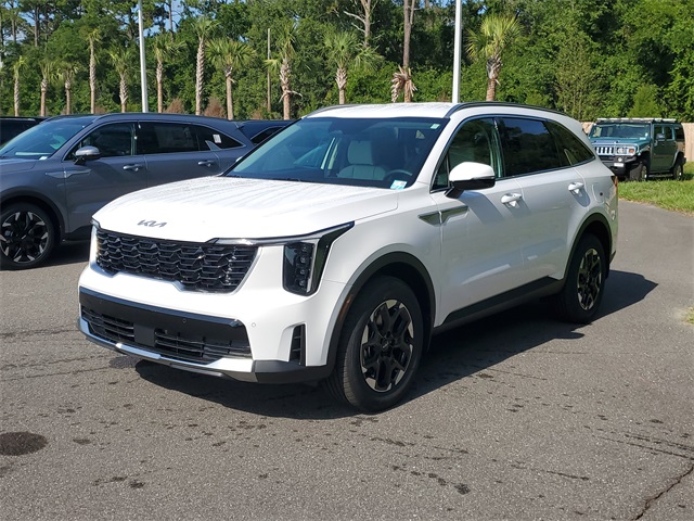 2025 Kia Sorento S photo 3