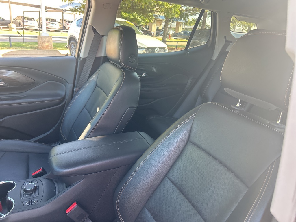 2020 Gmc Terrain SLT photo 2